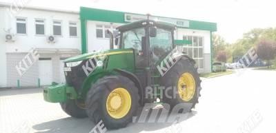 John Deere 7200R Traktoren