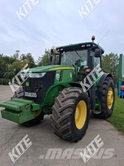 John Deere 7230R Traktoren