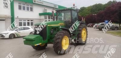 John Deere 8310 Traktoren