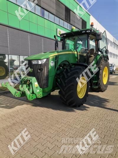 John Deere 8360R Traktoren
