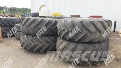 John Deere 9520R Traktoren