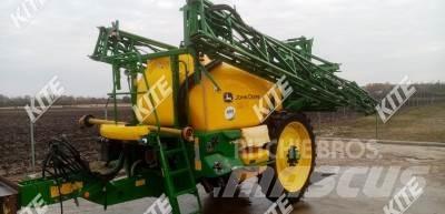 John Deere M740/27M Anhängespritzen