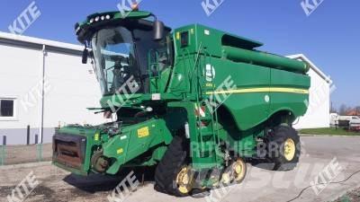 John Deere S680i 4WD Mähdrescher