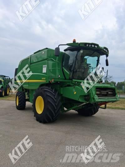 John Deere T670I Mähdrescher