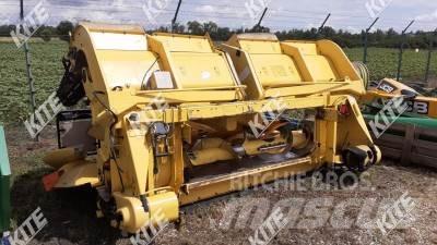 New Holland MF 875W Erntevorsätze
