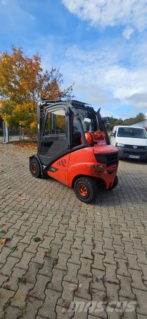Linde H 30 T-02 LPG heftrucks