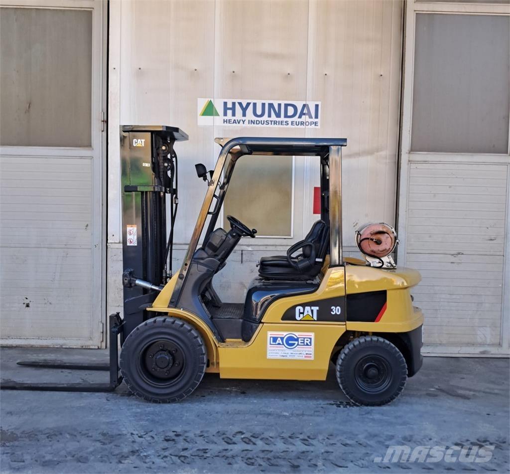 CAT GP30NT LPG heftrucks