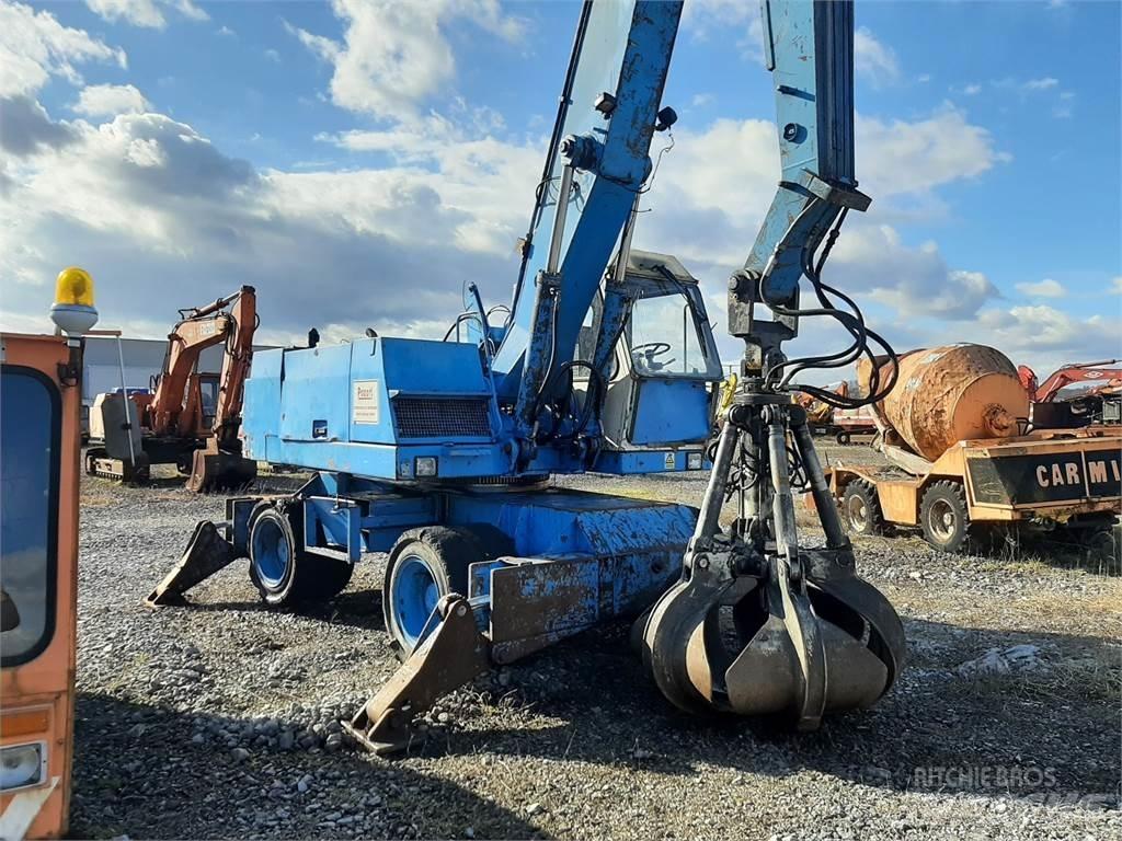 Fuchs F 713,3M Materialumschlag