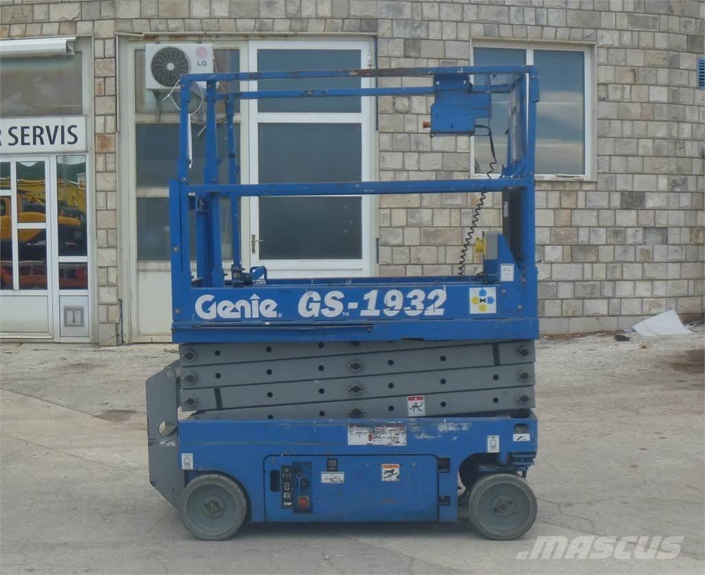 Genie GS 1932 Gelenkteleskoparbeitsbühnen