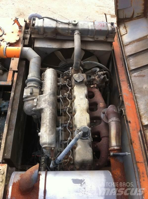 Hitachi UH 103 Raupenbagger