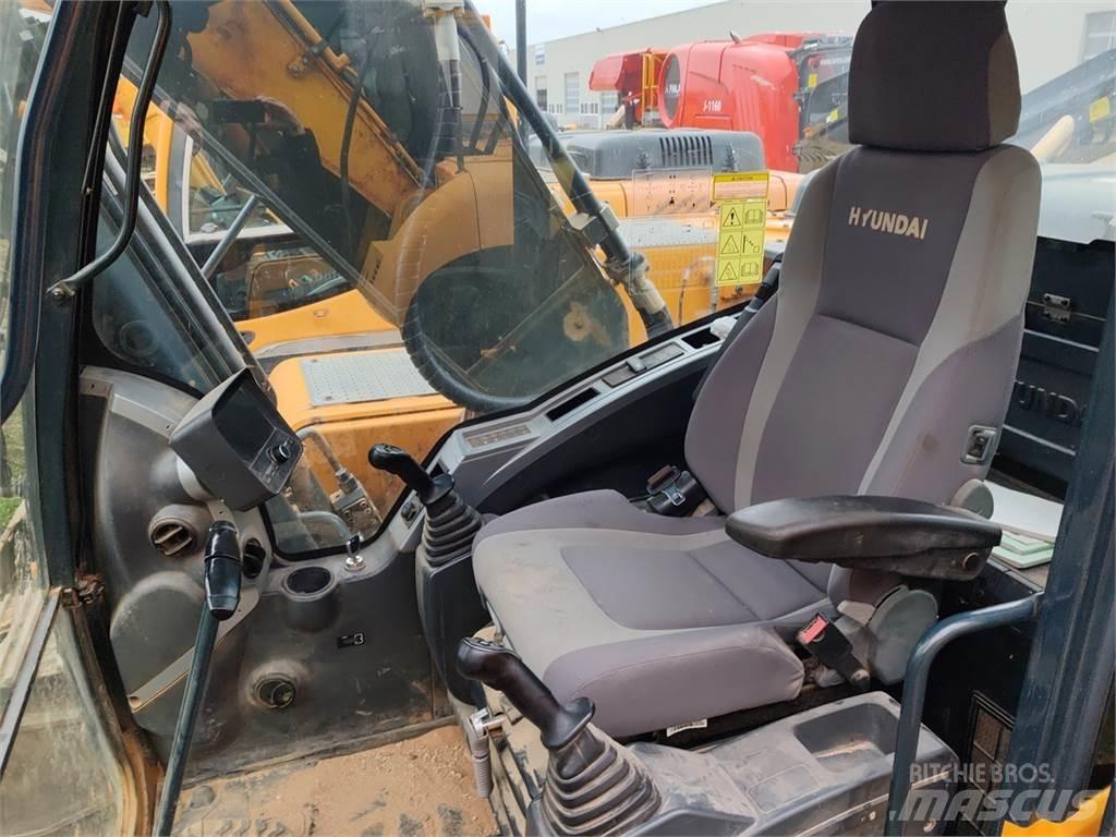Hyundai R220LC-9S Raupenbagger