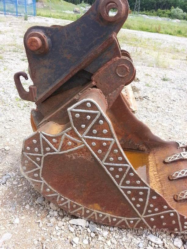  KORPA / BUCKET 1050mm Sonstige Baumaschinen