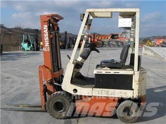 Nissan M01L15 Elektrische heftrucks