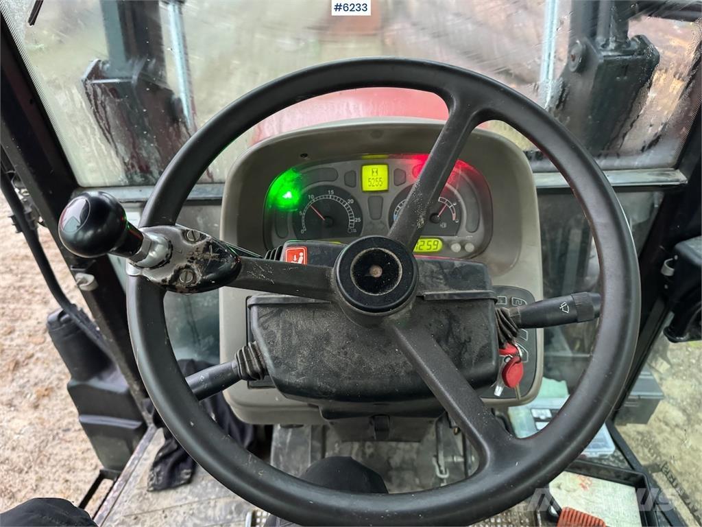 Case IH JXU 95 Traktoren