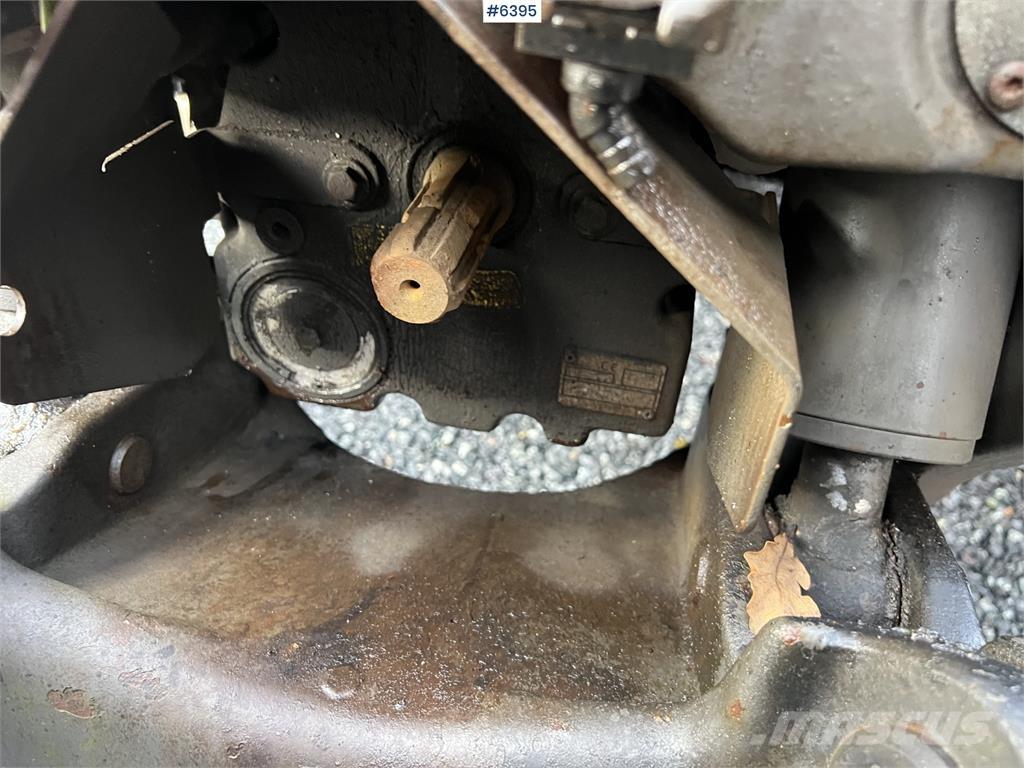 CLAAS Arion 460 Traktoren