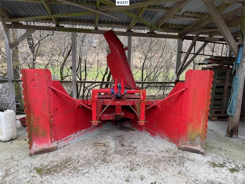 Dalen 278 Schneeschilde und -pflüge