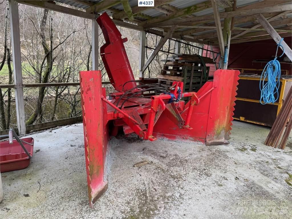 Dalen 278 Schneeschilde und -pflüge