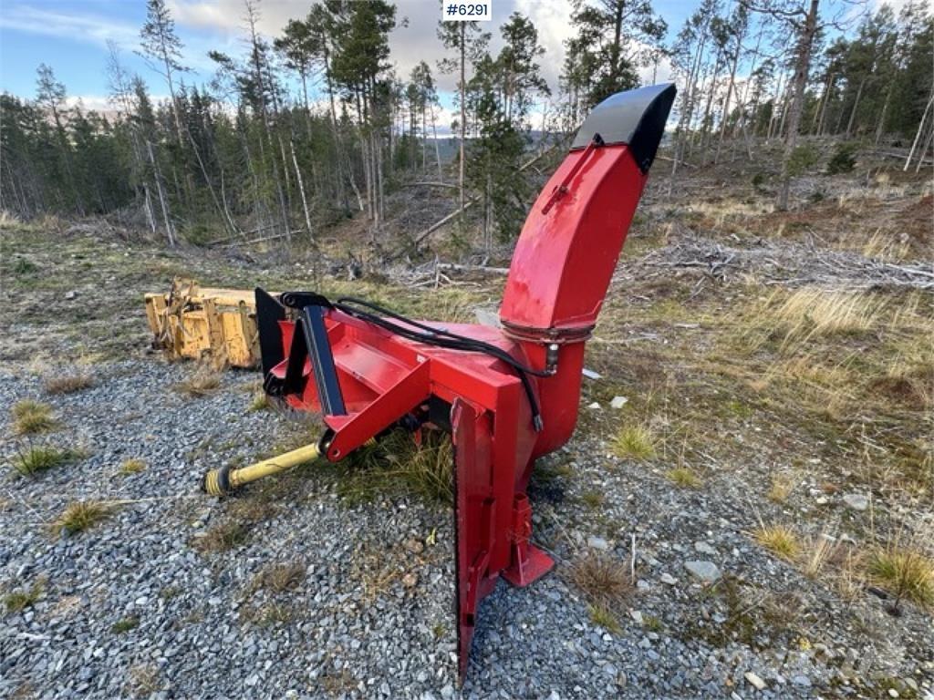 Dalen 978A Schneeschilde und -pflüge