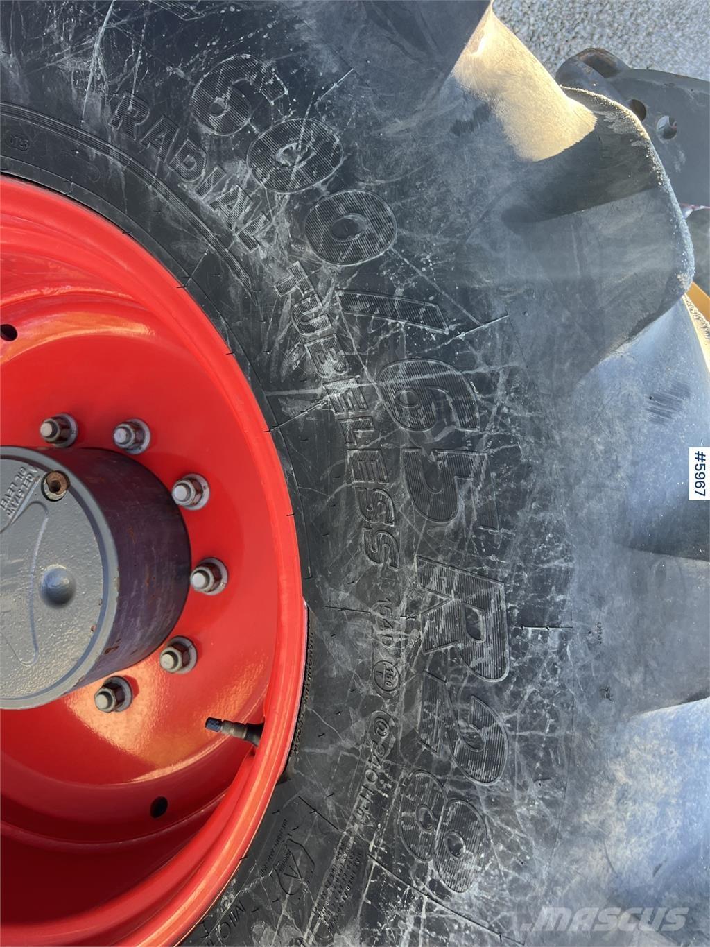 Fendt 724 Vario Traktoren