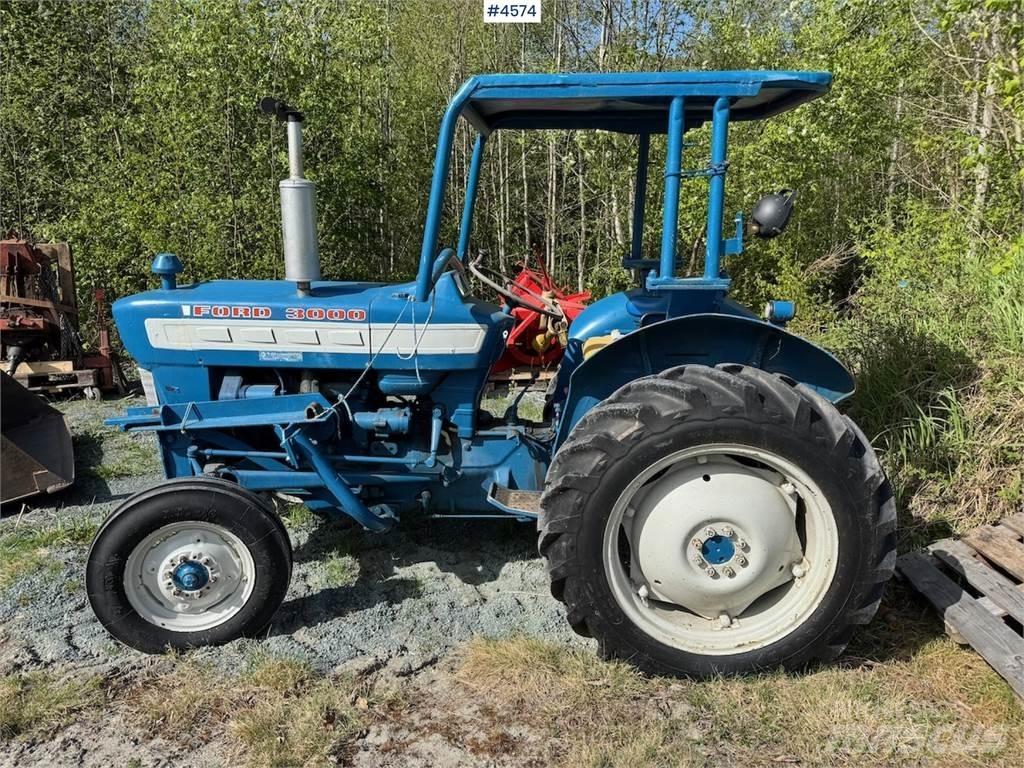 Ford 3000 Traktoren