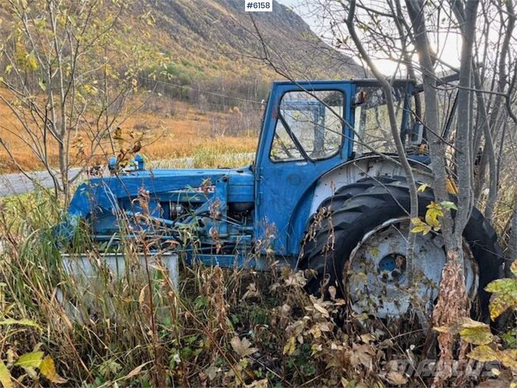 Ford 4000 Traktoren