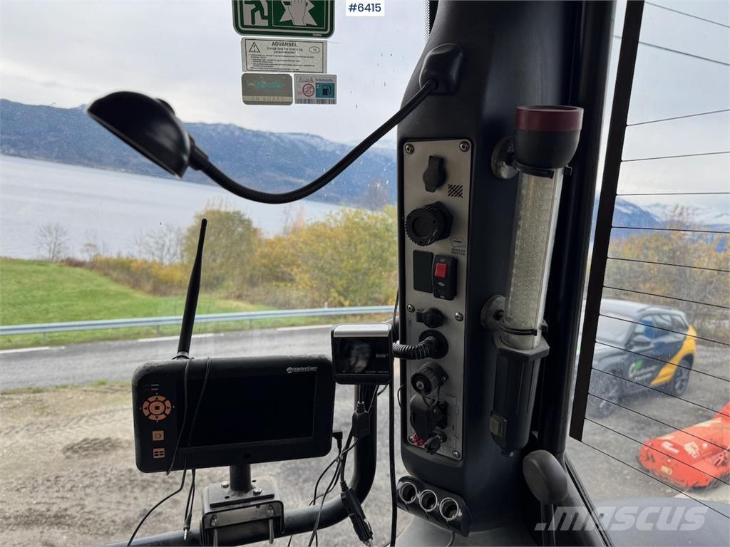 JCB 8310 Fastrac Traktoren