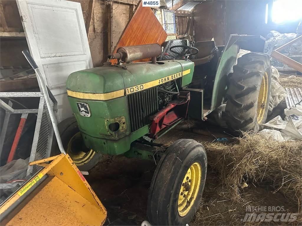 John Deere 1030 Traktoren