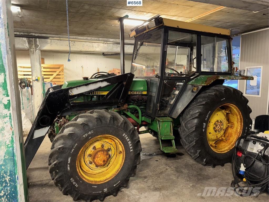 John Deere 2140 Traktoren