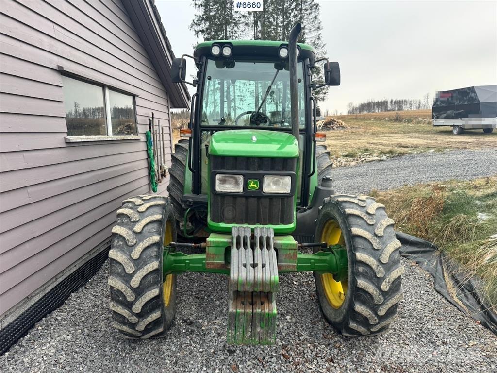 John Deere 5515 Traktoren