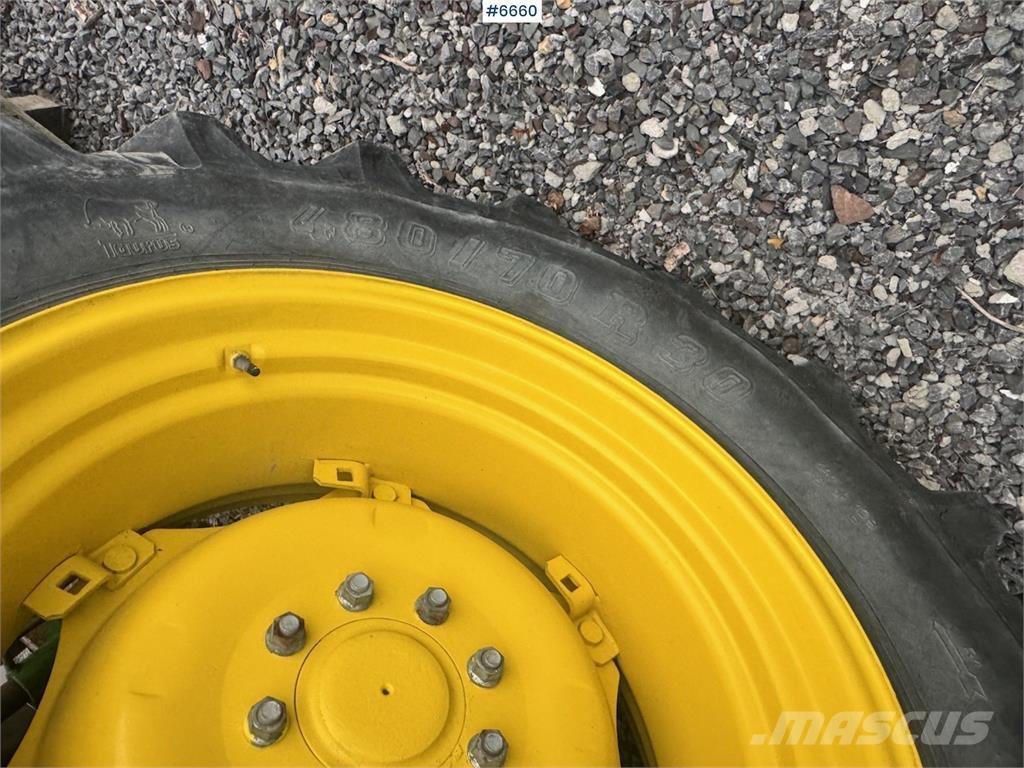 John Deere 5515 Traktoren