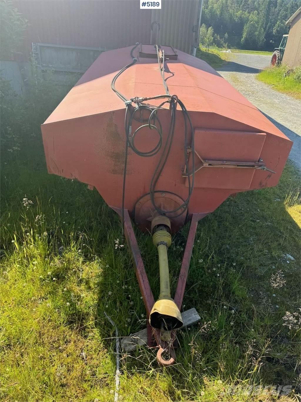 Moelven 606 Drillmaschinen