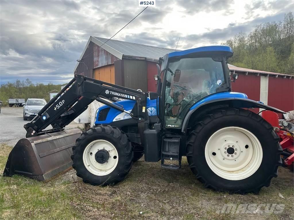 New Holland TS135 Traktoren