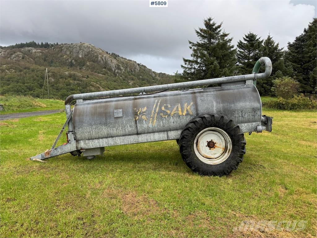 SAK Gjødselvogn Drillmaschinen