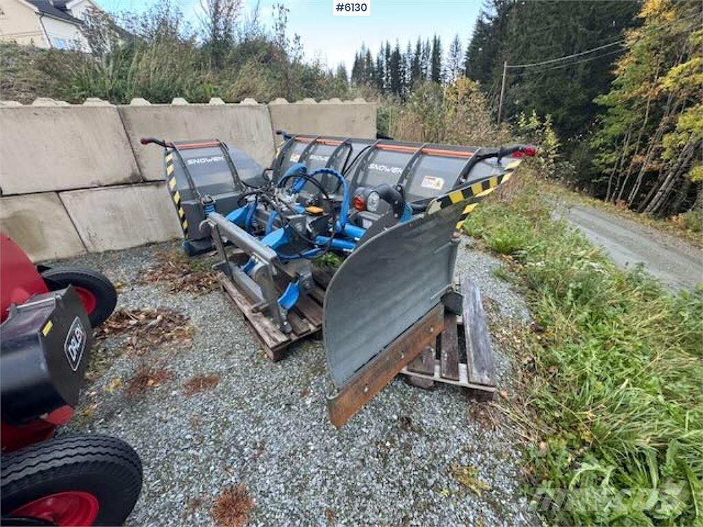 Snowek U420 Schneeschilde und -pflüge