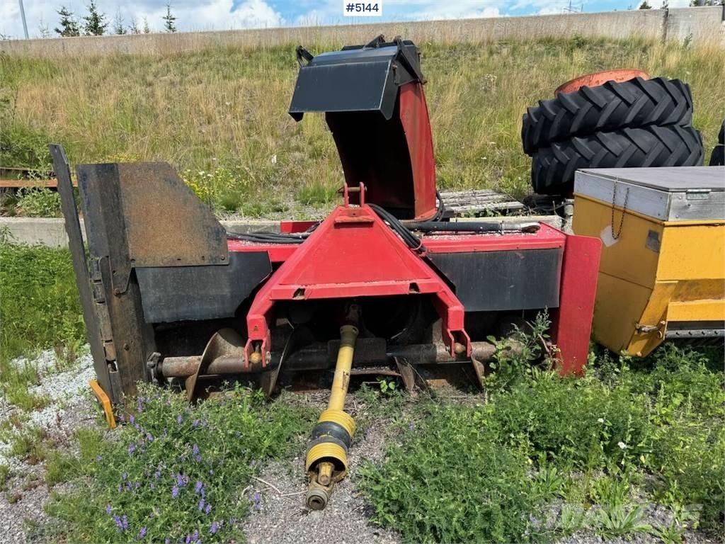 Tokvam 255 Schneeschilde und -pflüge