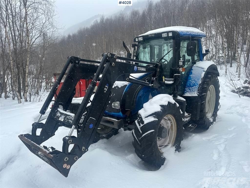 Valtra N122 Traktoren