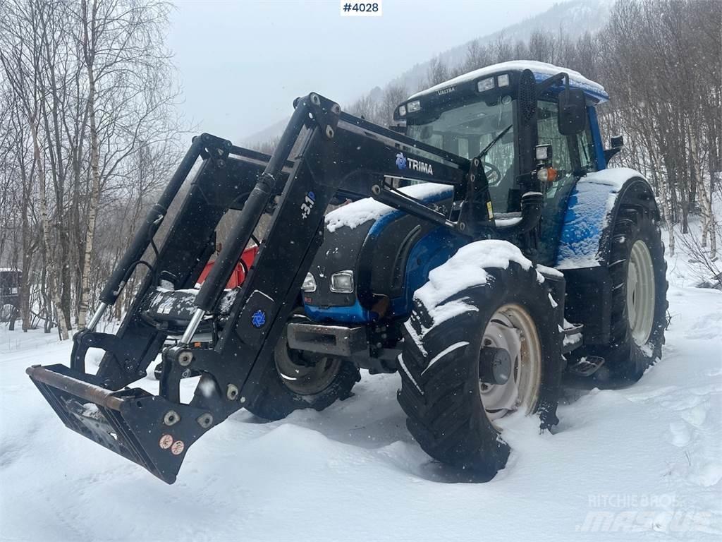 Valtra N122 Traktoren