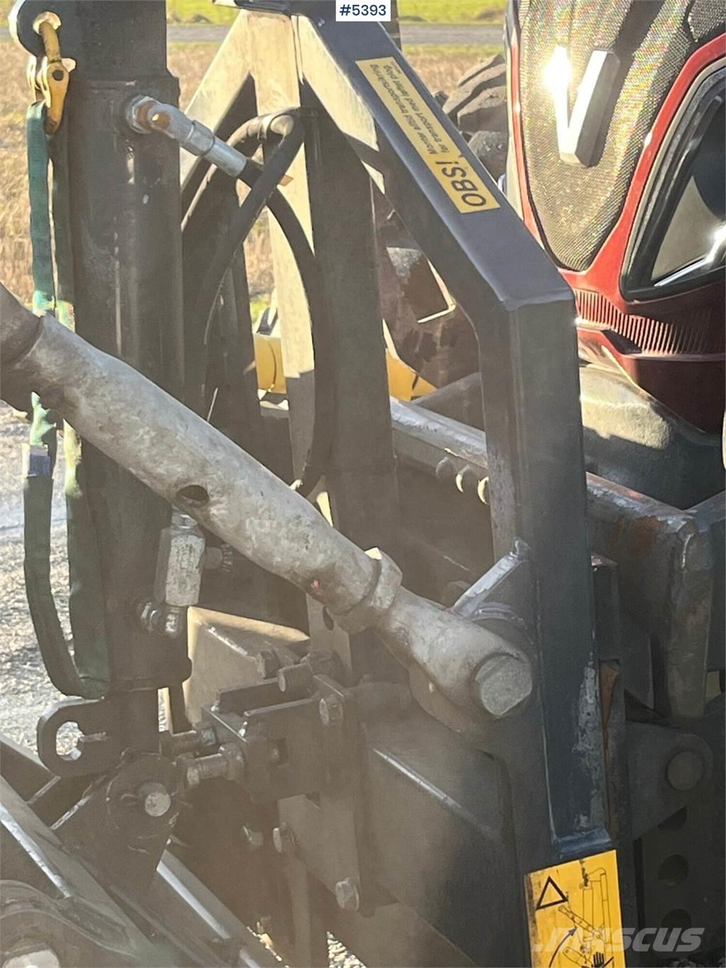 Valtra T174E Traktoren