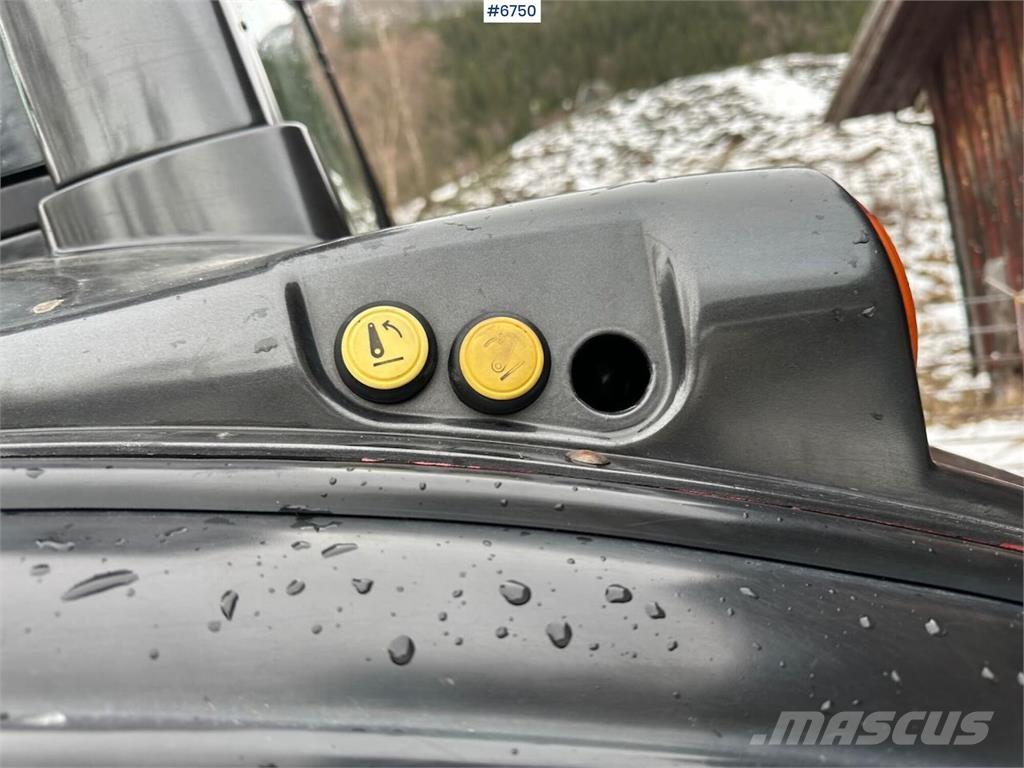 Valtra T190 Traktoren