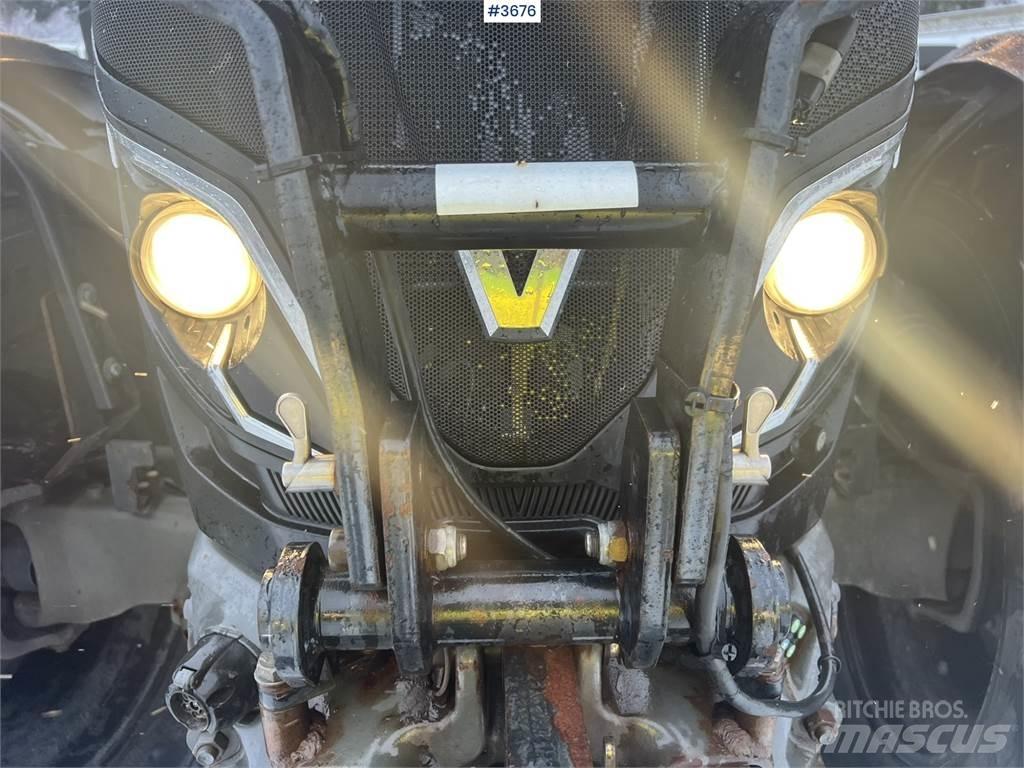 Valtra T254 Traktoren