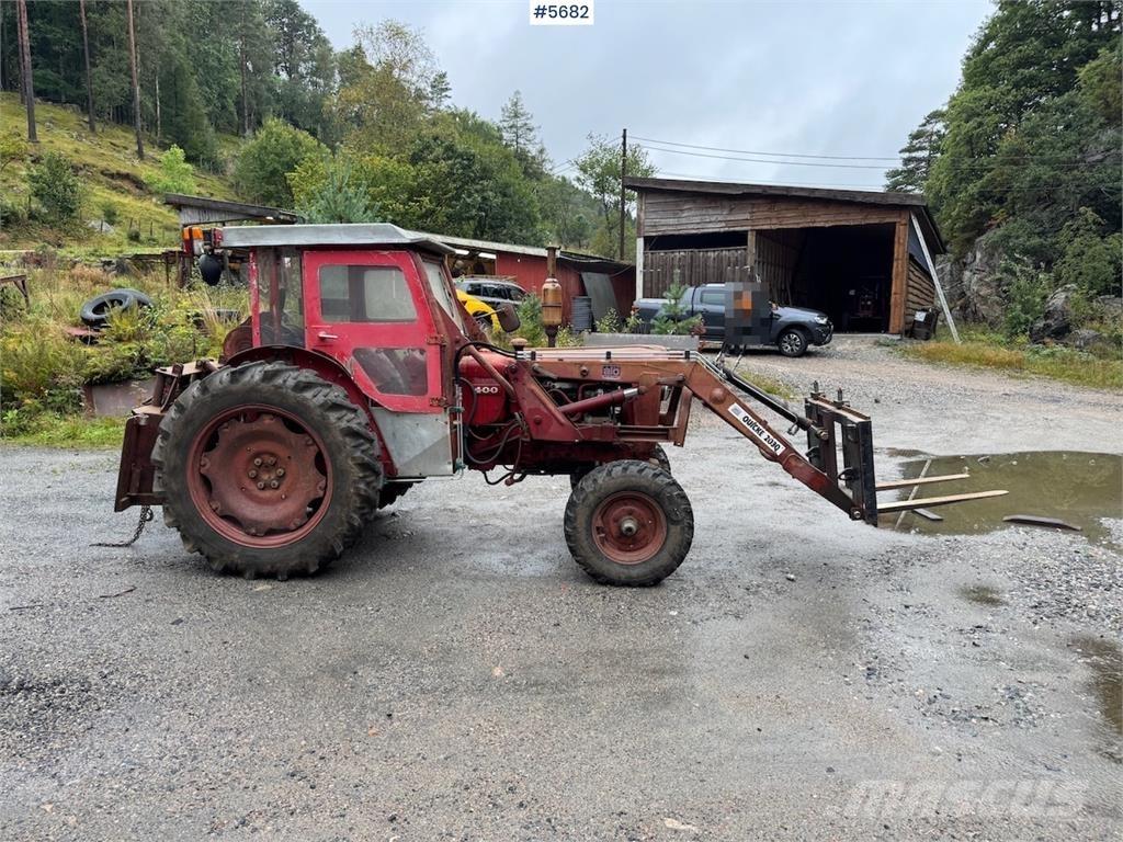 Volvo 400 Buster Traktoren