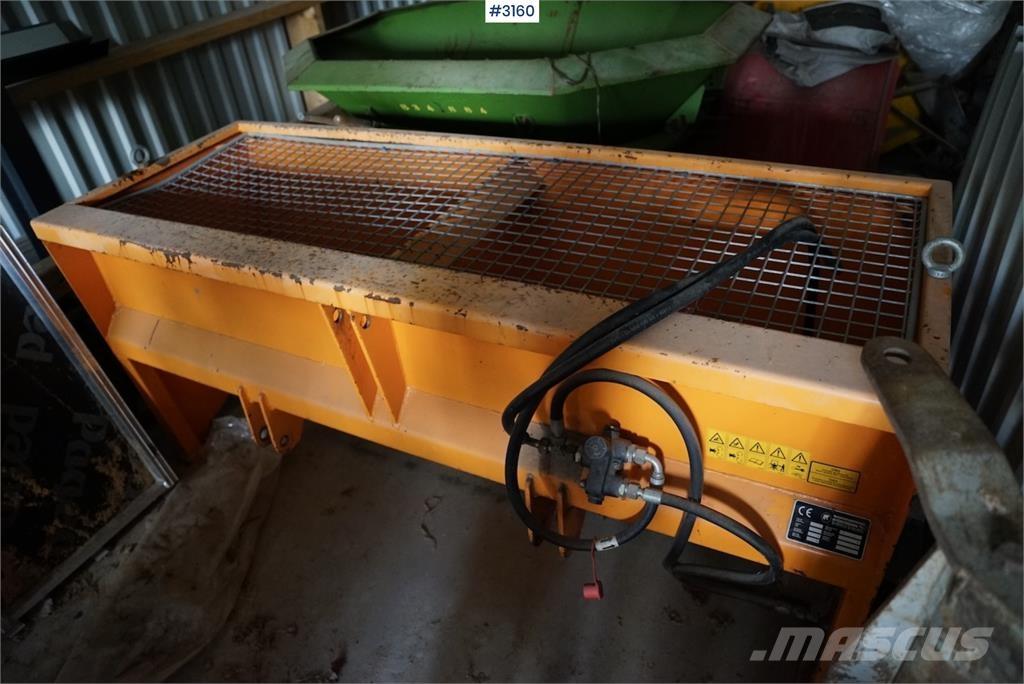  Westbjörn 2000 Schneeschilde und -pflüge