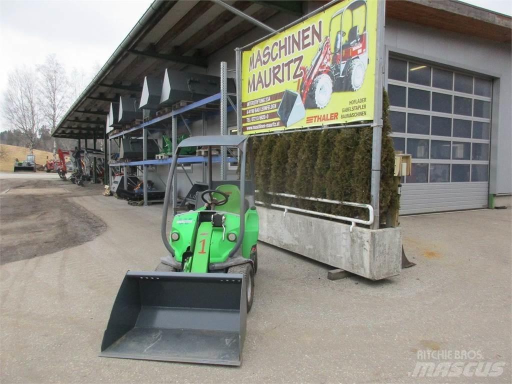 Avant 225 Hoflader