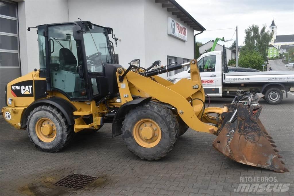 CAT 907M Radlader