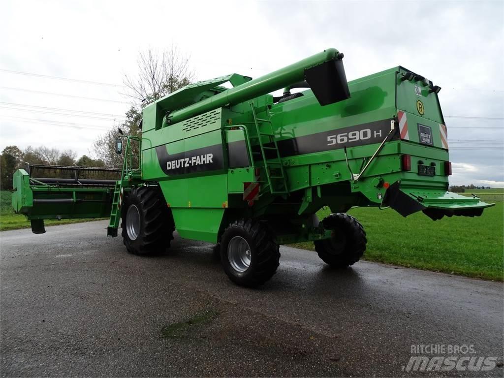 Deutz-Fahr 5690 H Mähdrescher
