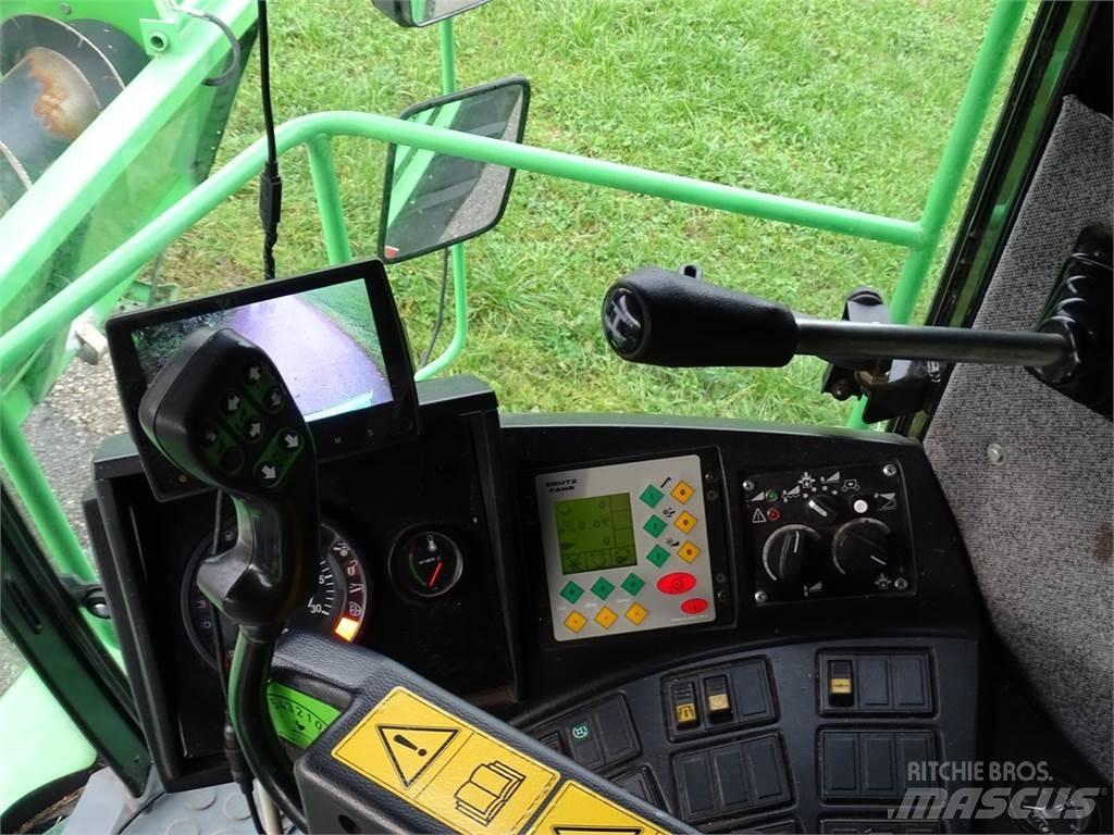 Deutz-Fahr 5690 H Mähdrescher