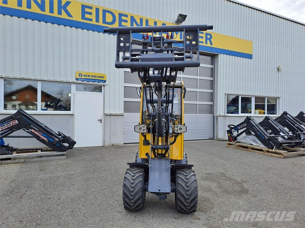 Eurotrac W 11 Hoflader