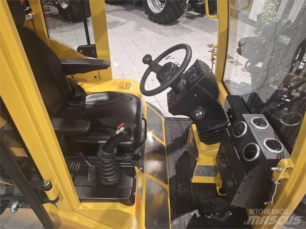 Eurotrac W12S Hoflader