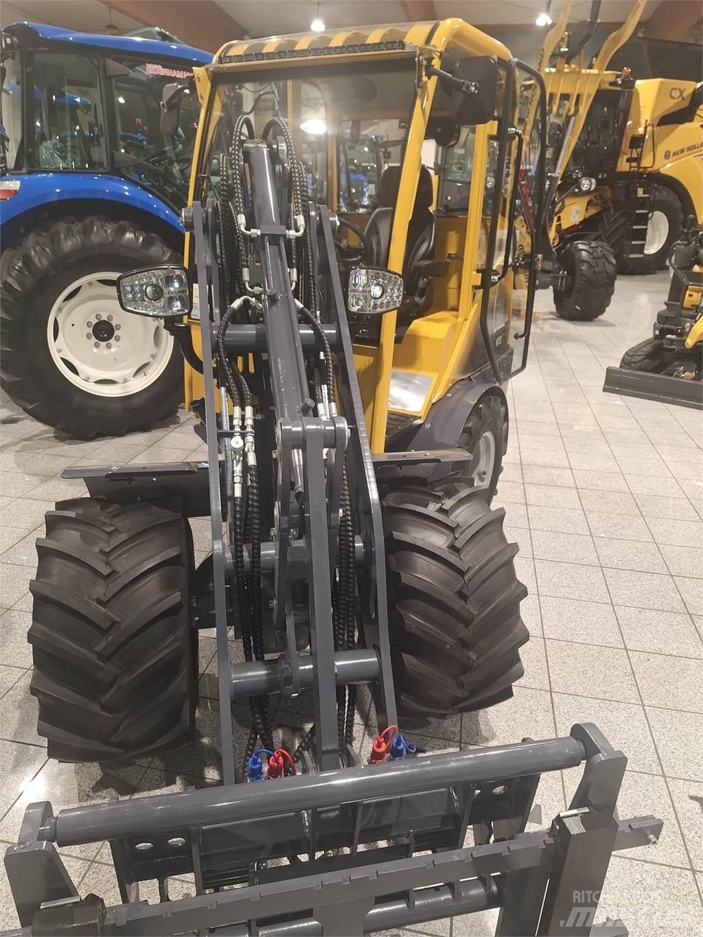 Eurotrac W12S Hoflader