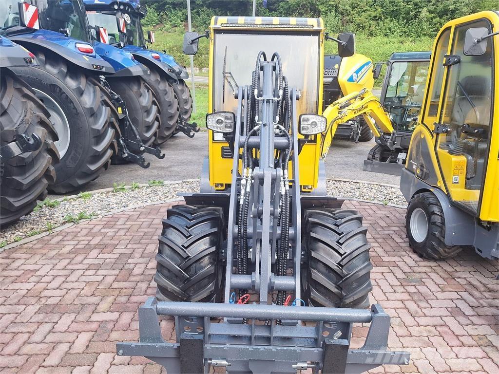 Eurotrac W12S Hoflader